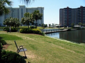 Seascape Lakefront Villa For Rent In Destin
