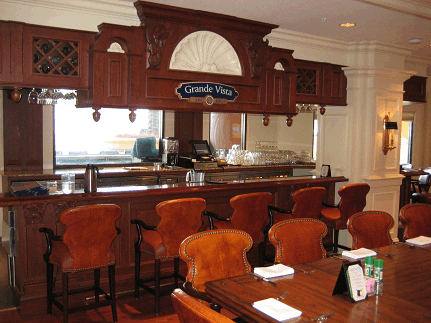 Emerald Grande at Harborwalk Village Bar and Grill