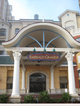 Emerald Grande at Harborwalk Entrance