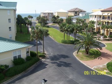 Maravilla Resort Condo In Destin