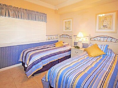 Topsl Beachfront Condo